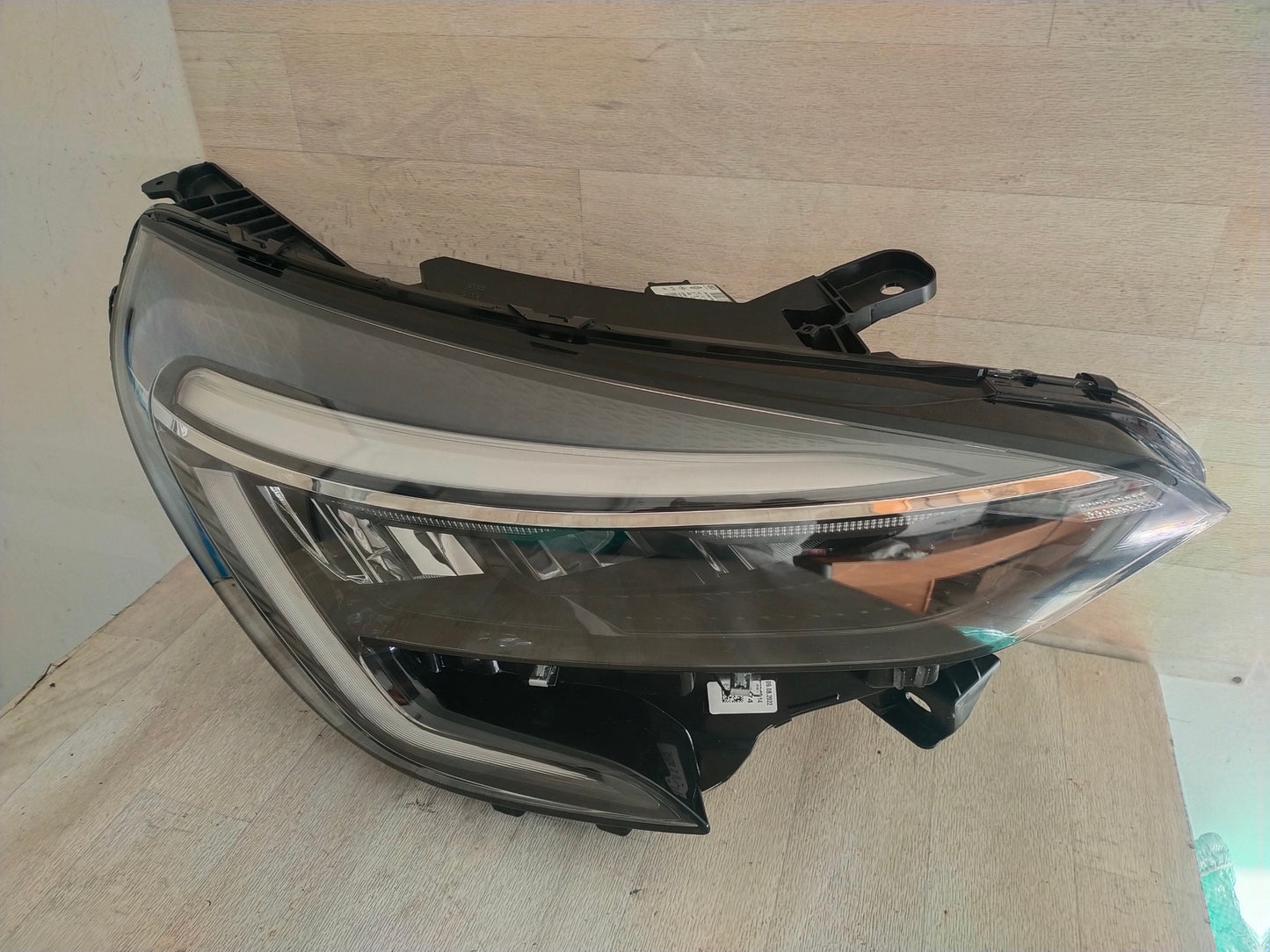 Phare optique Droit Renault Clio 5  réf 260109379R