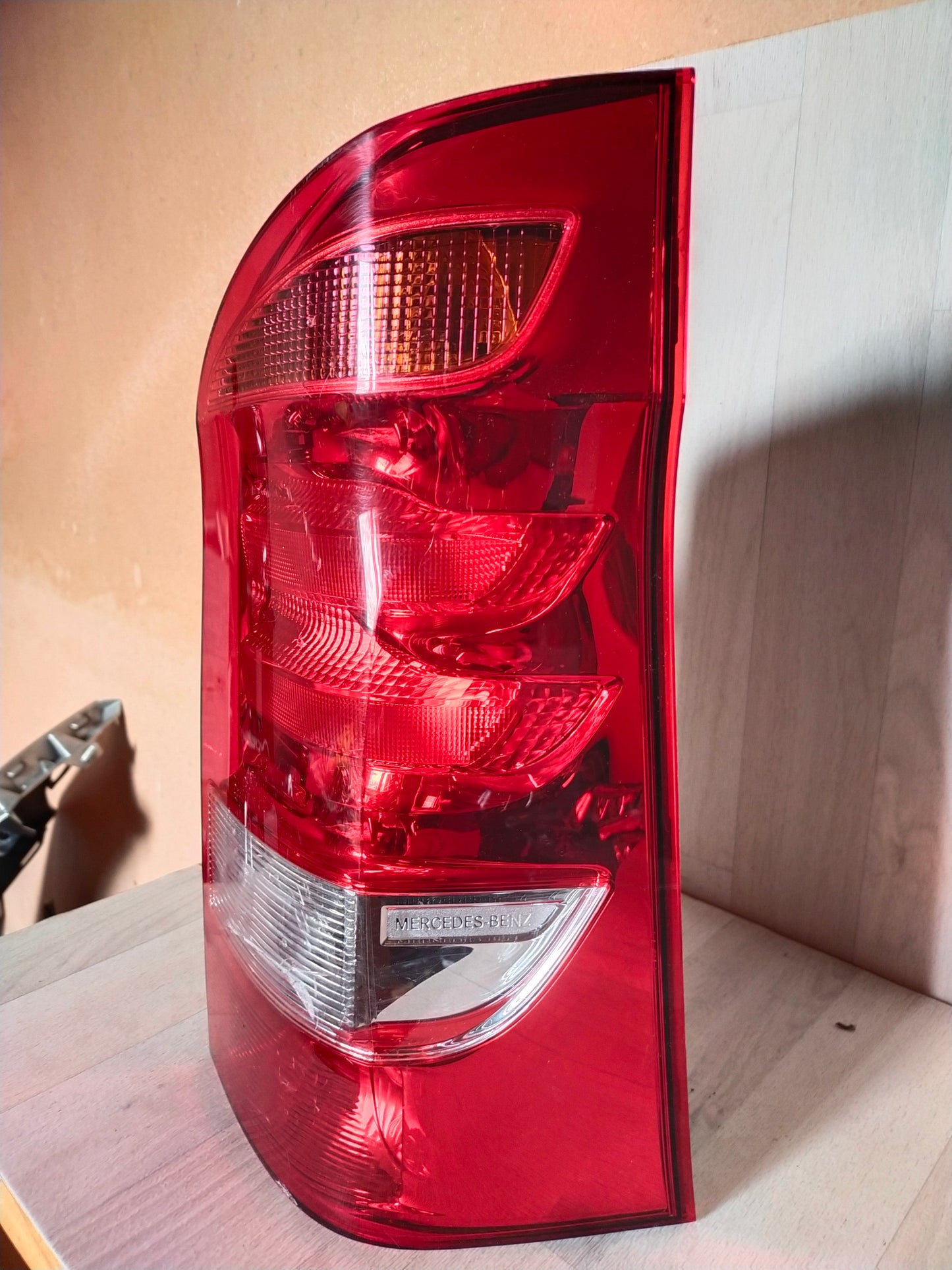 Feu Arrière Droit LED OUVRANT Vito Classe V W447 Mercedes