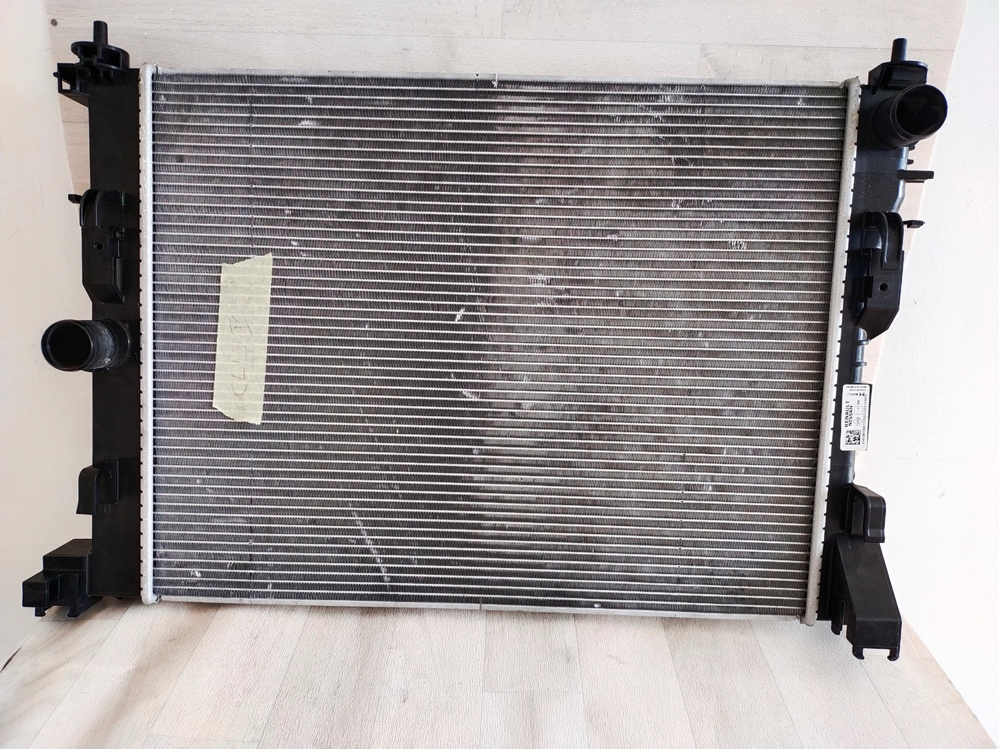 Radiateur Renault Clio 4 réf 214108706R