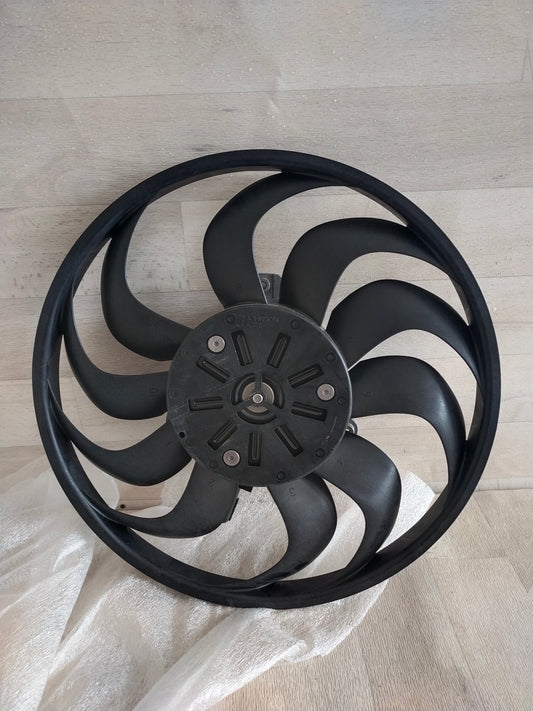 VENTILATEUR RENAULT TRAFIC 2.0 DCI  NEUF réf 5001634-05