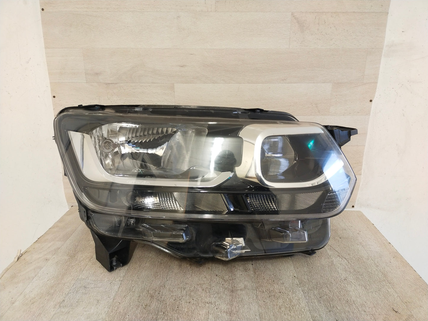 Phare Optique Droit Citroën Berlingo 3  ref 9816824780